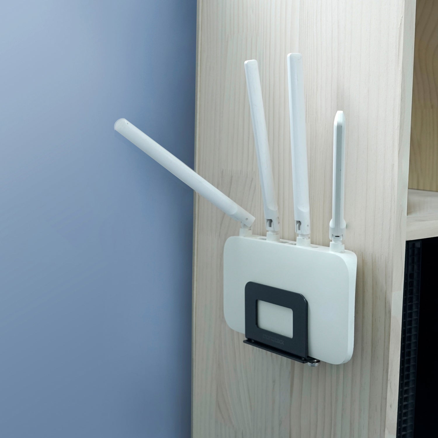 Monzlteck Adjustable Small Device Wall Mount Holder for Apple TV,ROKU,Router,Modem and Other Media Players - Monzlteck